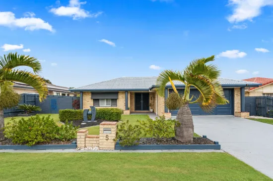 5 Twolyn Street, Urangan, Qld 4655