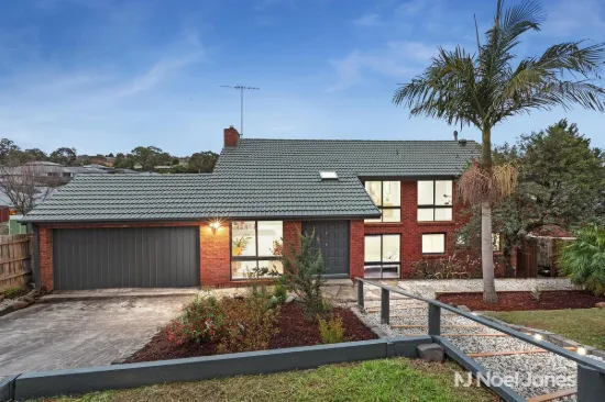 5 Valley Ho, Chirnside Park, Vic 3116