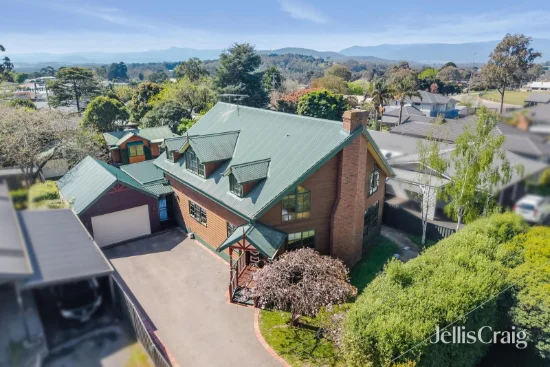5 View Street, Wandin North, Vic 3139