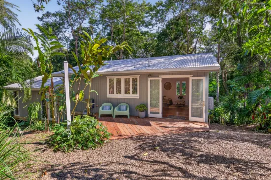 5 Warrambool Rd, Ocean Shores, NSW 2483