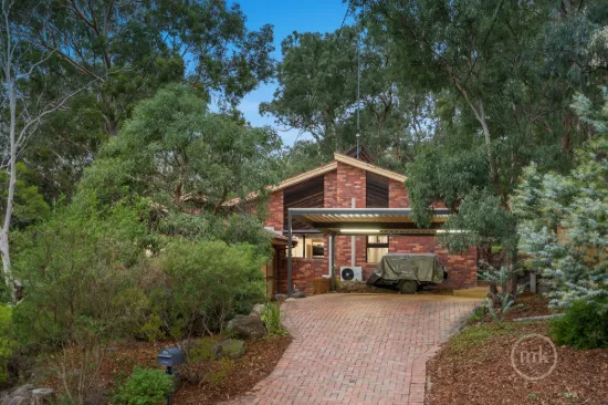 5 Warringah Crescent, Eltham North, Vic 3095