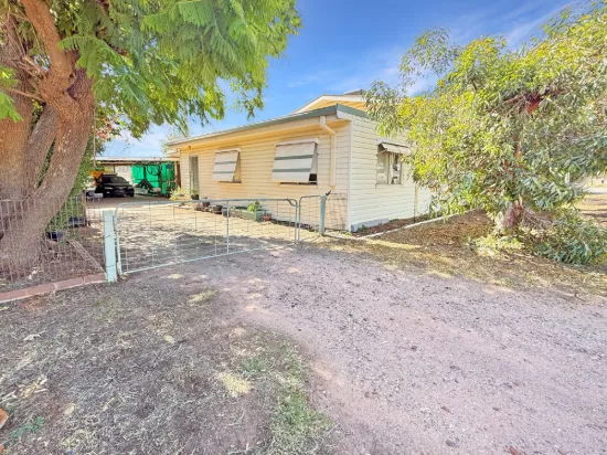 5 Wattle Avenue, Murrami, NSW 2705