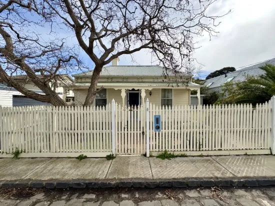 5 Westcott Place, Newtown, Vic 3220