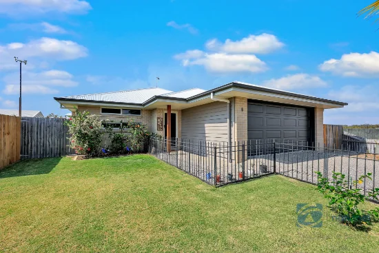 5 Whipbird Court, Woodgate, Qld 4660