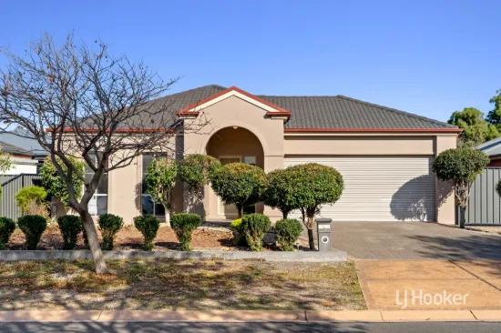 5 Winton Grange, Point Cook, Vic 3030