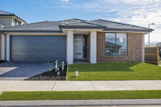 5 Wooli Ave, Clyde, Vic 3978
