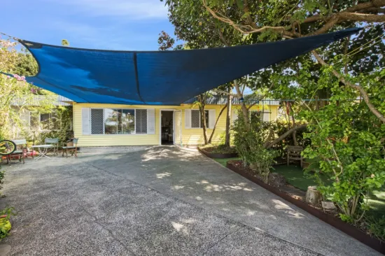 5 Wyuna Close, Gorokan, NSW 2263