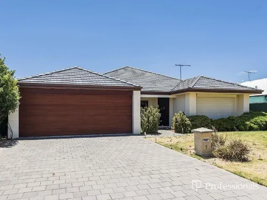 5 Yongar Way, Forrestfield, WA 6058