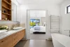 5 Yunga Court, Broadbeach Waters QLD 4218-Image