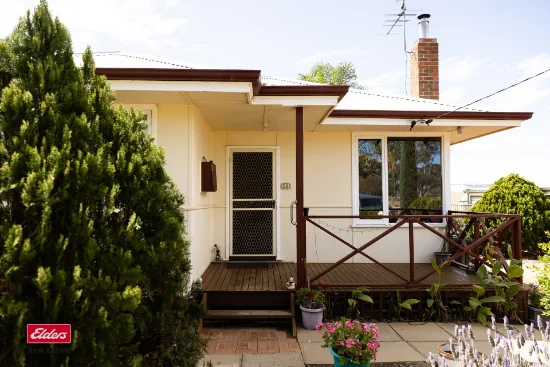 50 Caw Street, Merredin, WA 6415