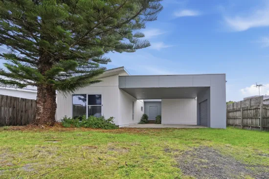 50 Coral St, Cape Paterson, Vic 3995