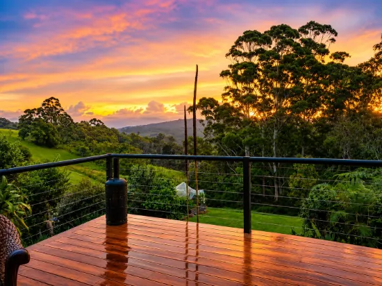 50 North Rd, Lower Beechmont, Qld 4211