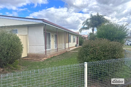 50 Pratten Street, Warwick, Qld 4370 - For Rent