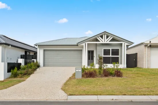 50 Redcomb Drive, Park Ridge, Qld 4125