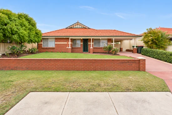 50 Ullinger Loop, Marangaroo, WA 6064