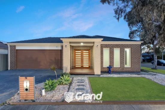 51 Challenger Circuit, Cranbourne East, Vic 3977 - For Sale