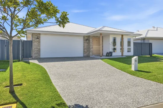 51 Commander Street, Thrumster, NSW 2444