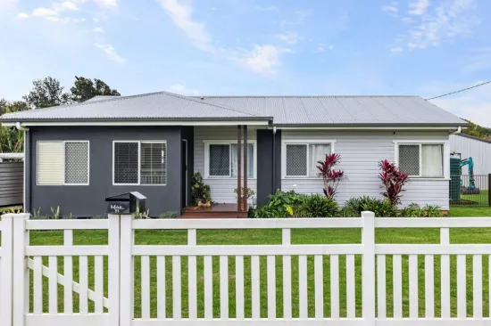51 Croxley Street, Harristown, Qld 4350