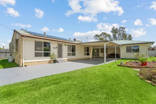 51 Drummond Street, Urangan, Qld 4655