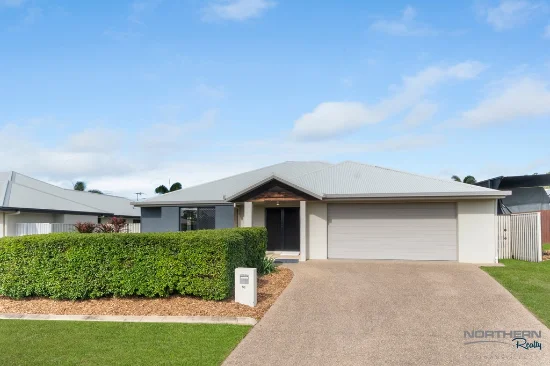 51 Hillock Crescent, Bushland Beach, Qld 4818