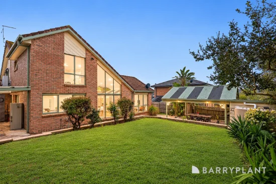 51 Howell Drive, Berwick, Vic 3806 - For Sale