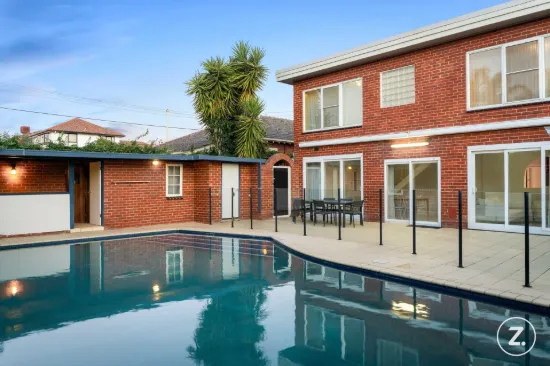 51 McKinnon Road, McKinnon, Vic 3204