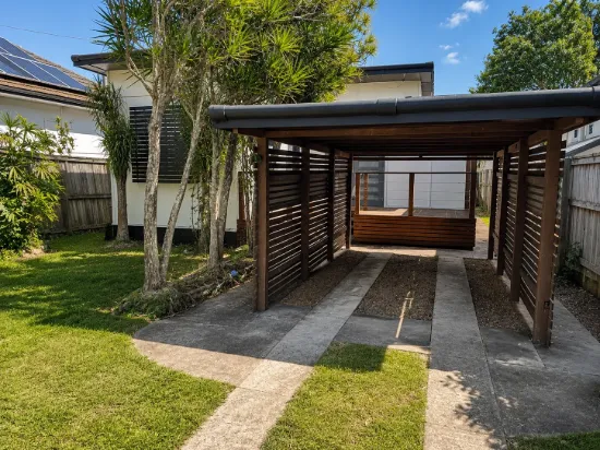 51 McLennan Street, Woody Point, Qld 4019