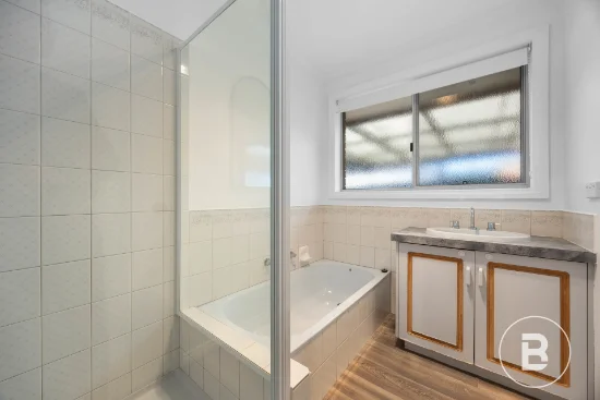 51 McNulty Drive, Wendouree, Vic 3355-Image