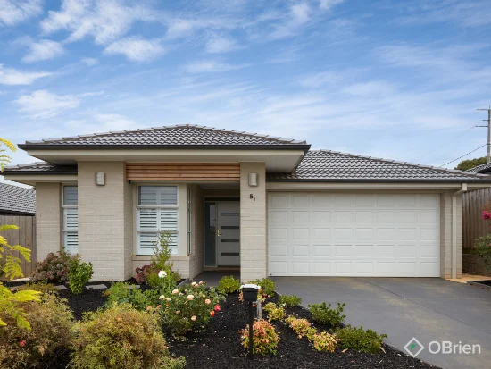 51 Meadowbrook Crescent, Warragul, Vic 3820