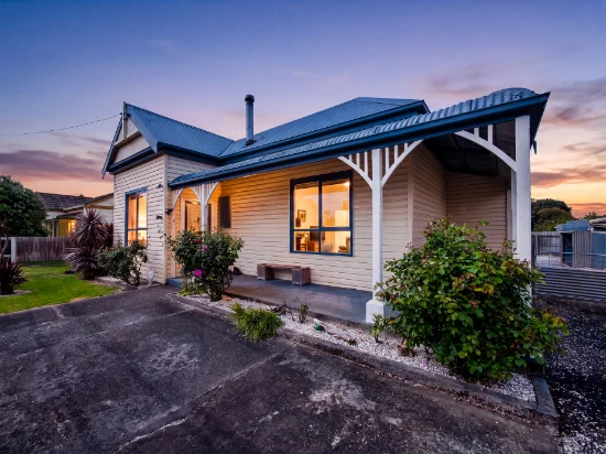 51 Saunders Street, Wynyard, Tas 7325