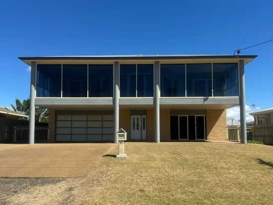 51 SEA ESPLANADE, Burnett Heads, Qld 4670