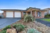 51 Springwater drive, Drouin, Vic 3818