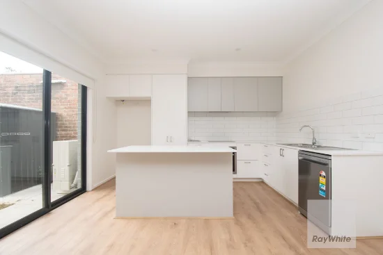 51 Swindon Crescent, Keilor Downs VIC 3038-Image