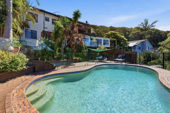 52 Aldinga Drive, Wamberal, NSW 2260