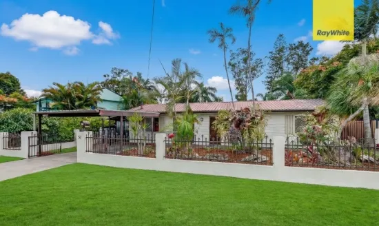 52 Aquarius Drive, Kingston, Qld 4114