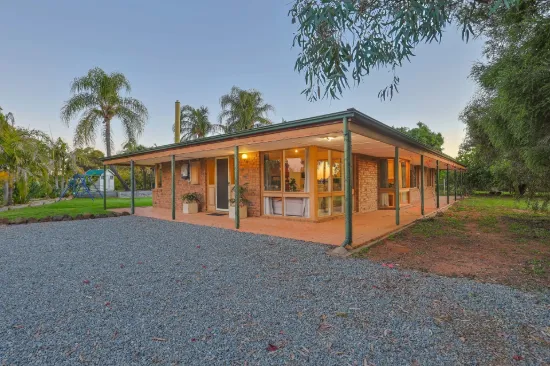52 Cassia Street, Red Cliffs, Vic 3496