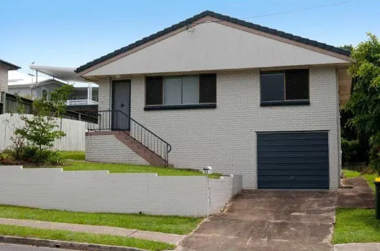 52 Dawson St, Kalinga, Qld 4030