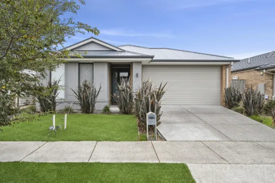 52 Devereux Way, Charlemont, Vic 3217
