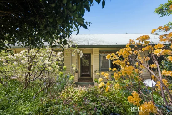 52 Donna Buang Road, Warburton, Vic 3799 - For Sale