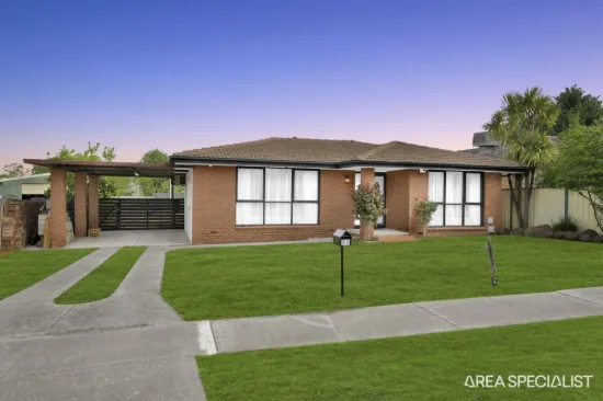 52 Dunvegan Drive, Kurunjang, Vic 3337