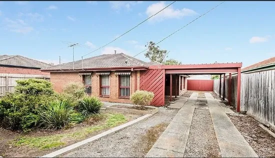 52 Fairbairn Road, Cranbourne VIC 3977-Image