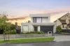 52 Hayes Road, Strathmore, Vic 3041