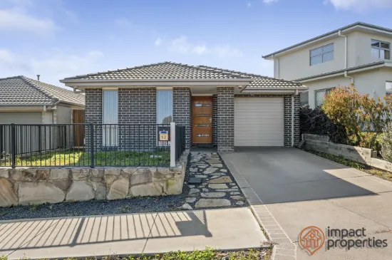52 Lawrenson Circuit, Jacka, ACT 2914