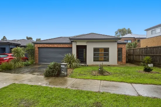 52 Pyrenees Road, Clyde, Vic 3978