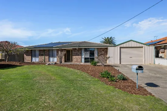 52 Sanderling Drive, Thornlie, WA 6108