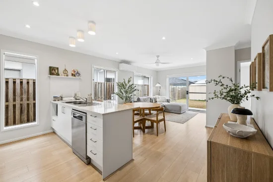 52 Twists Road, Burpengary East, Qld 4505