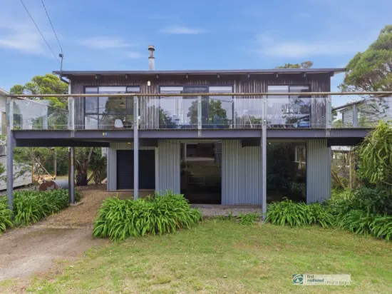 52 Waikiki Crescent, Smiths Beach, Vic 3922
