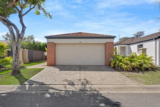 52a/64 Gilston Road, Nerang, Qld 4211