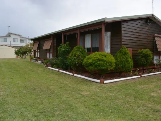 53 Beach Road, St Leonards, Vic 3223