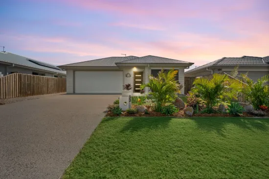 53 Dougan Street, Point Vernon, Qld 4655